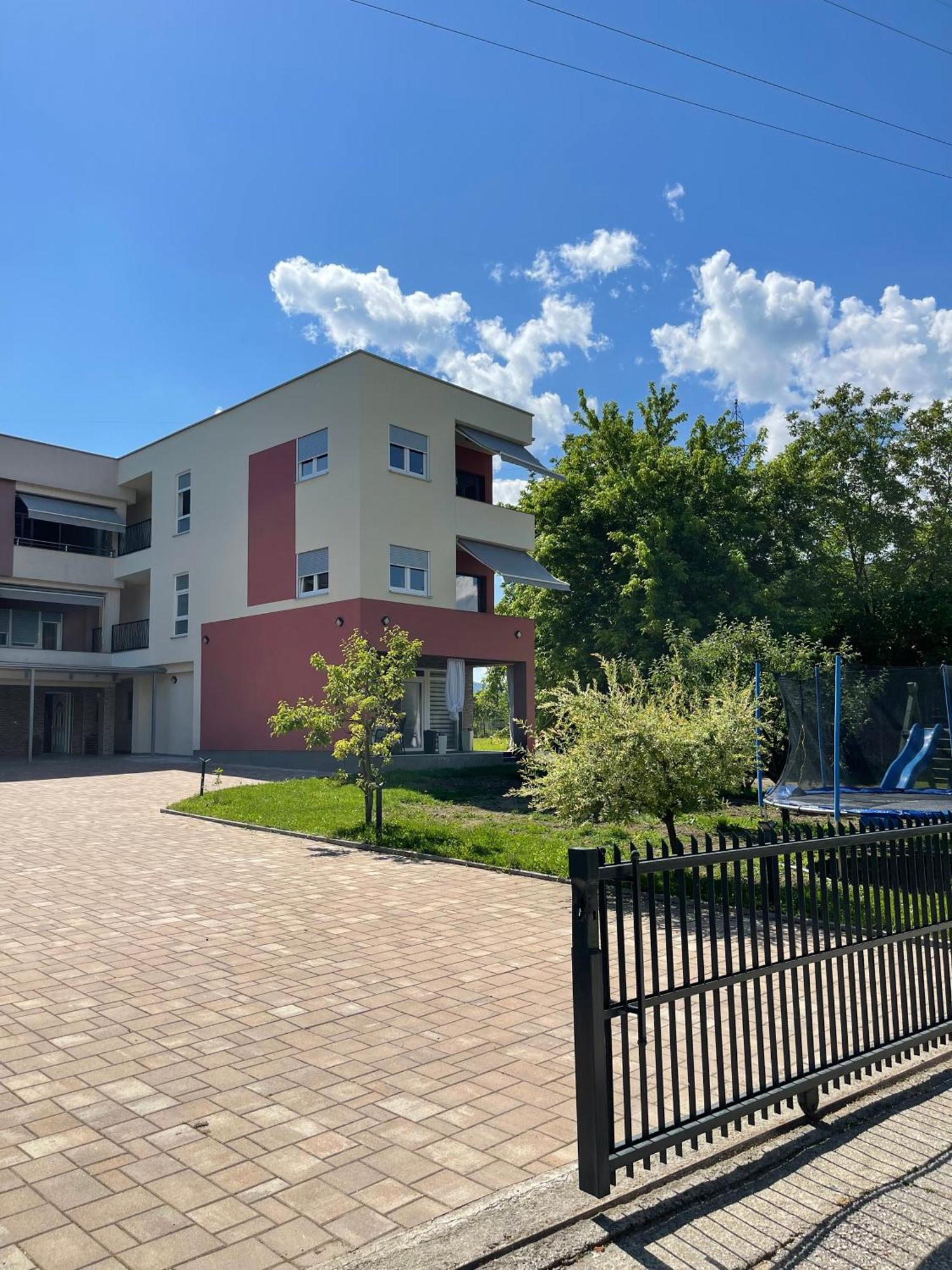 Apartment Vila Tara Bihać Zewnętrze zdjęcie